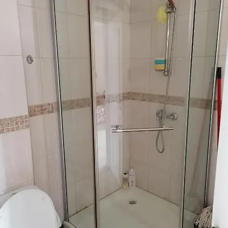 Cozy With Pool In Sunny Lägenhet