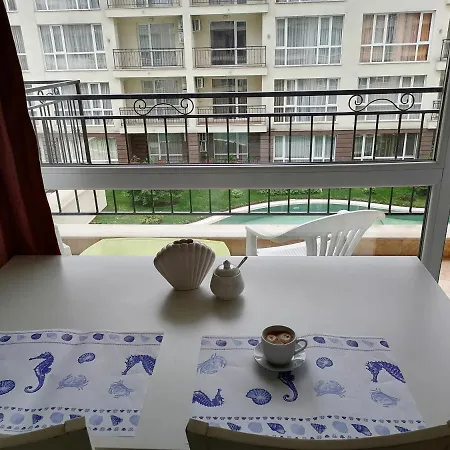 Appartement Cozy With Pool In Sunny Slantchev Briag